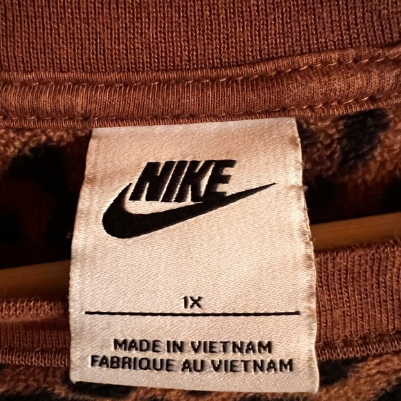 Nike leopard print sweatshirt - Picture 4 of 5